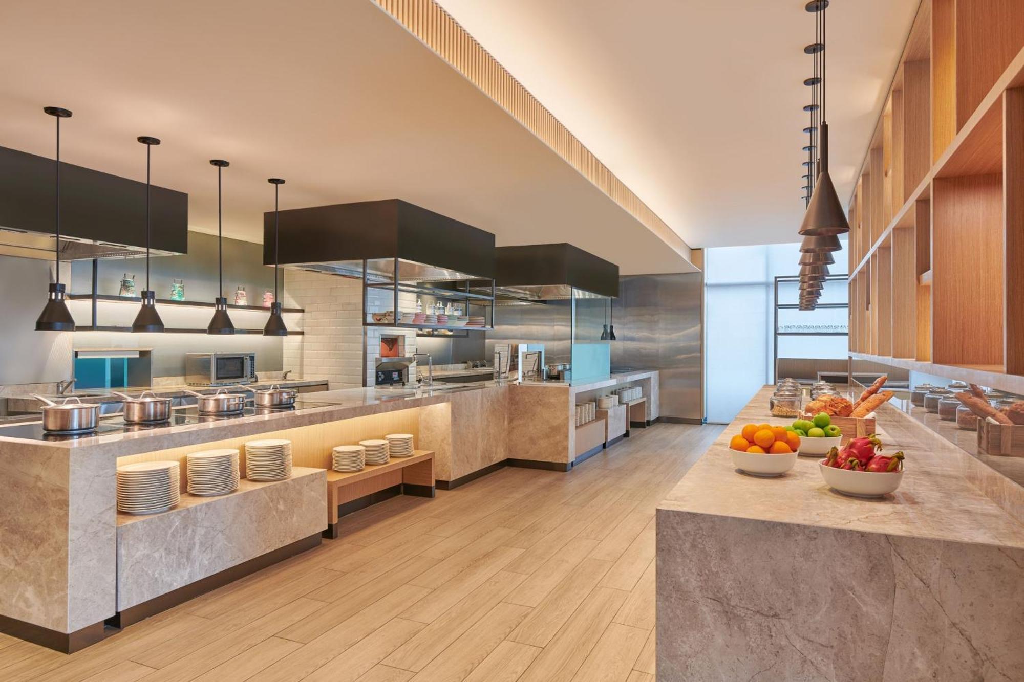 Courtyard By Marriott Penang Hotel George Town