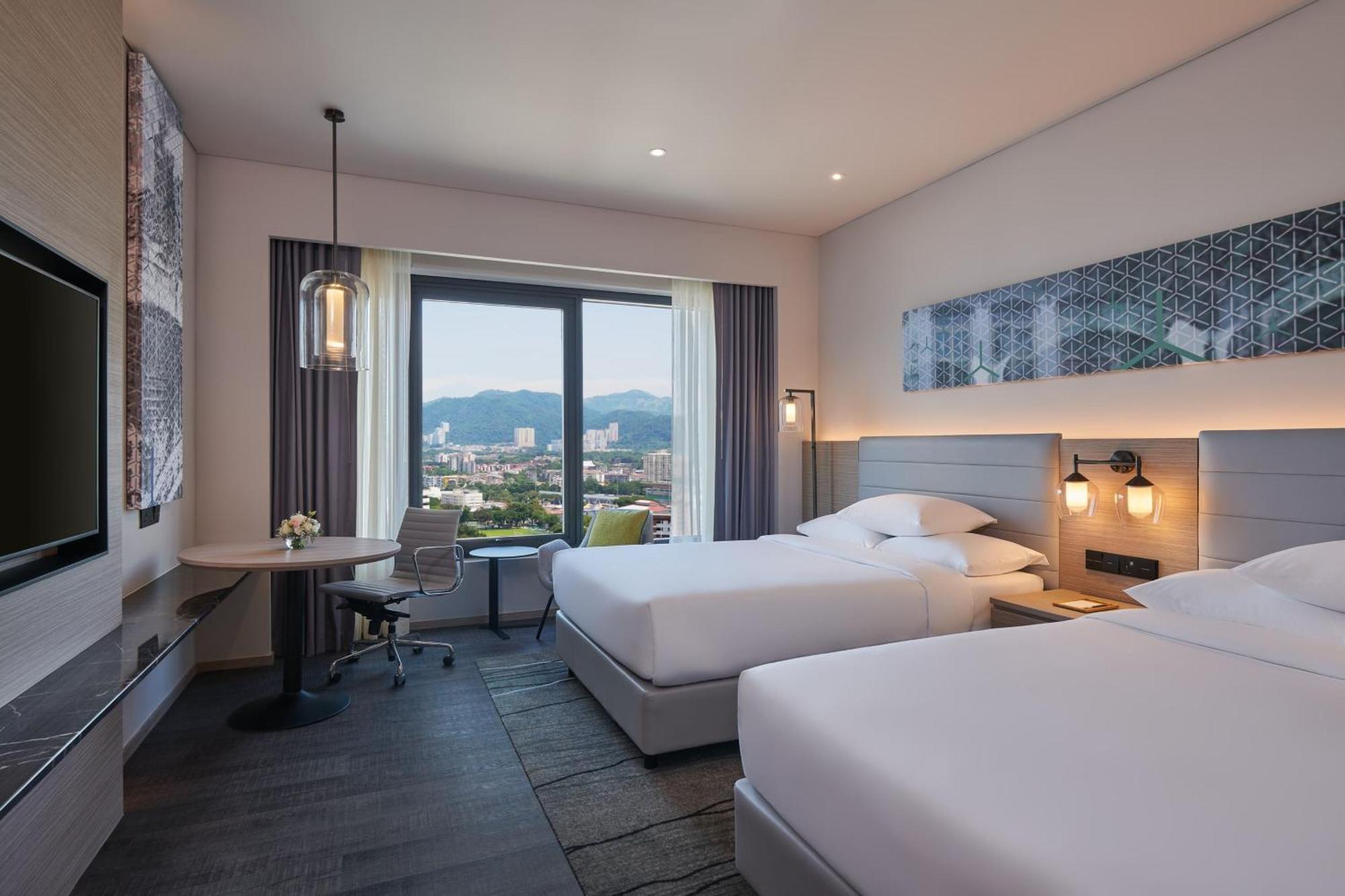Courtyard By Marriott Penang Hotel George Town